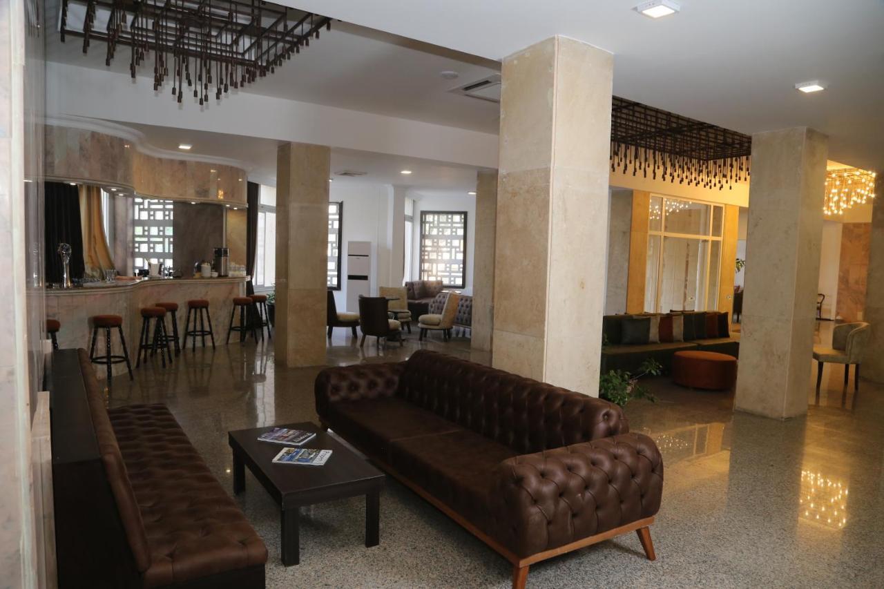 Celebrity Hotel Лапитос Экстерьер фото